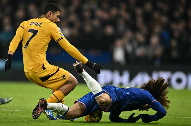 不仅仅是两 不仅仅是两